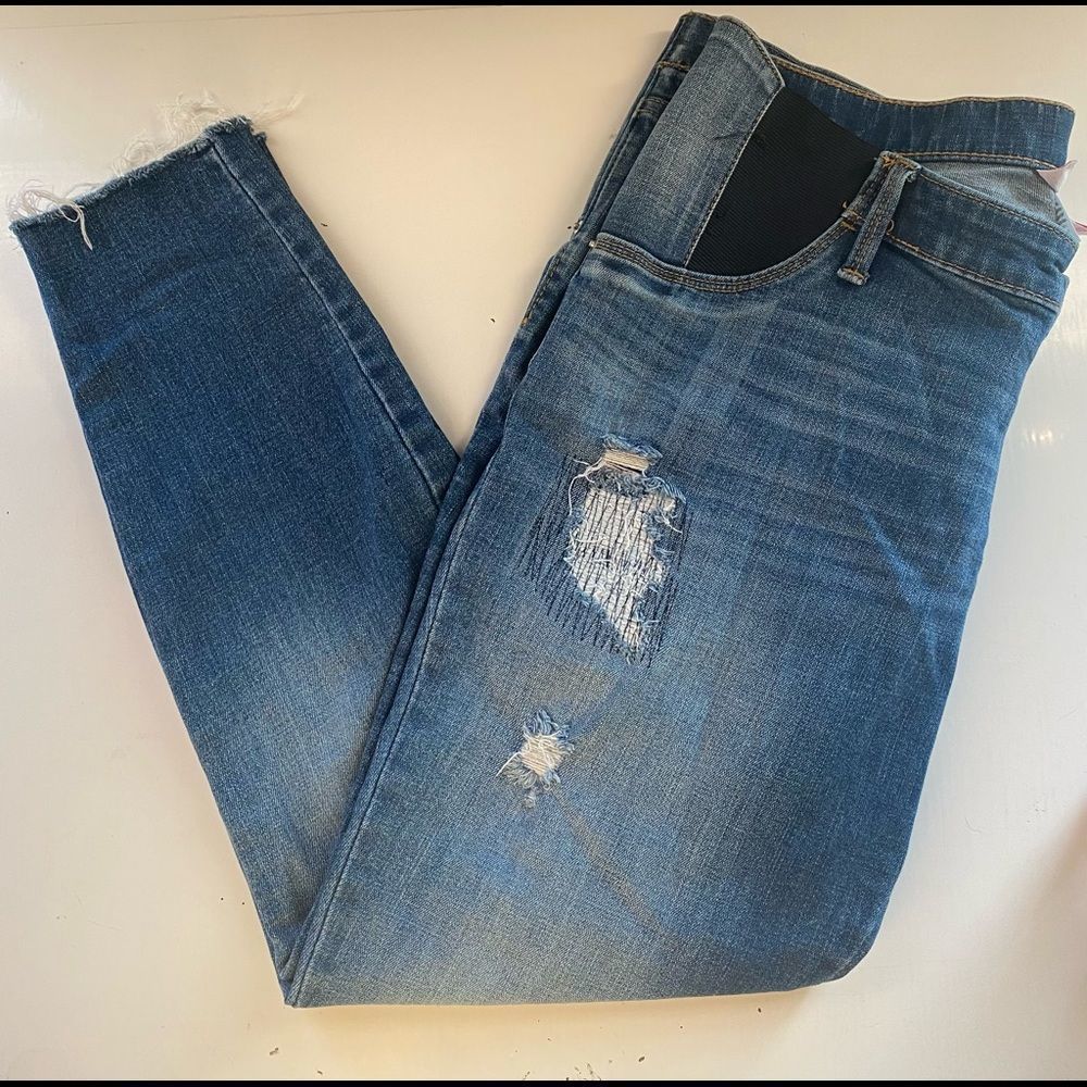 Host Pick! Ingrid and Isabel Distressed Raw Hem Maternity Skinny Jeans Size 10